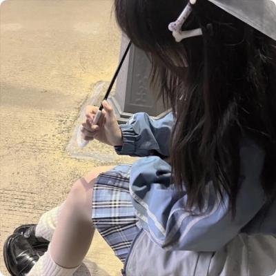 六月与弓箭